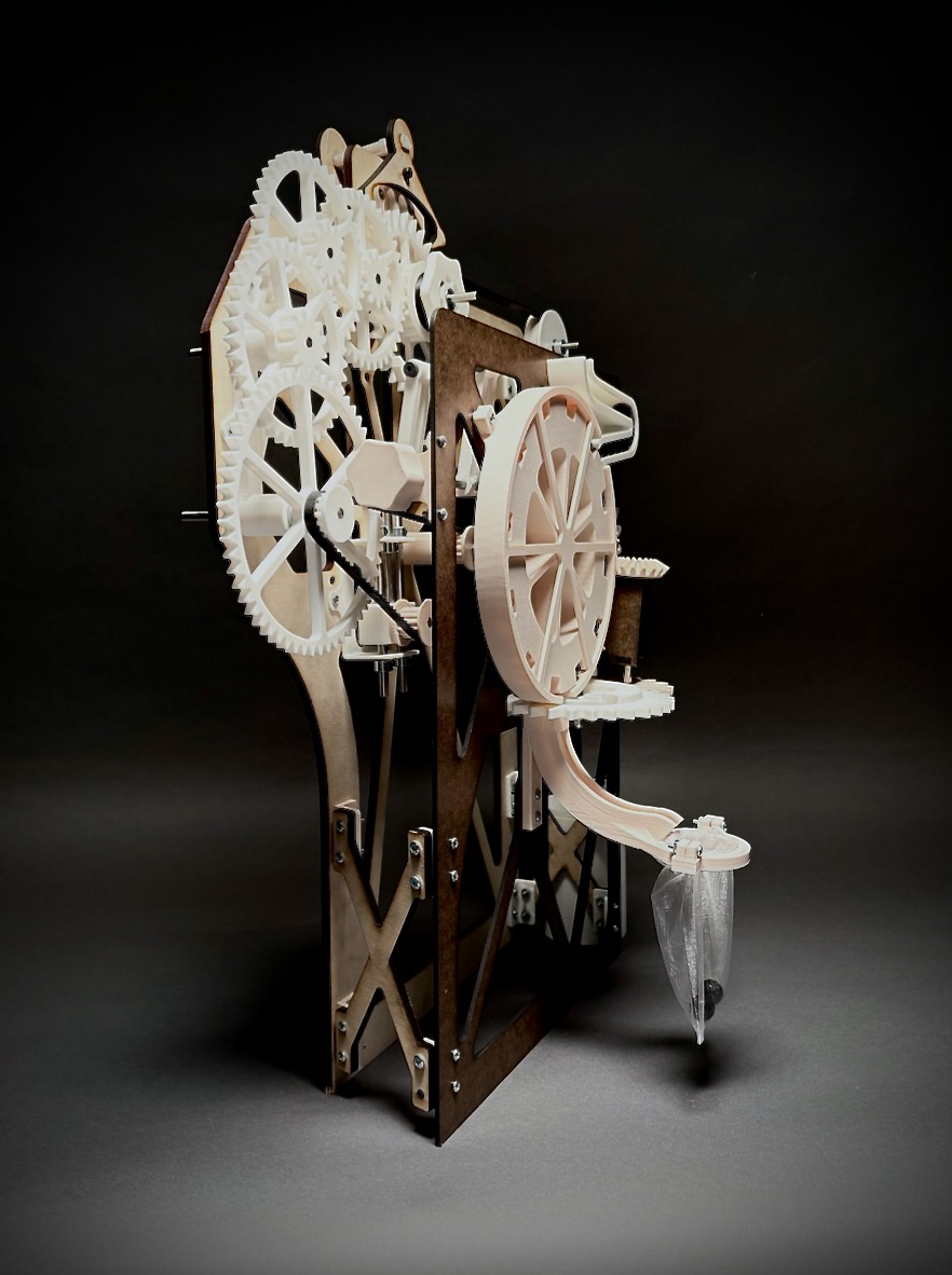 Time Collector side profile